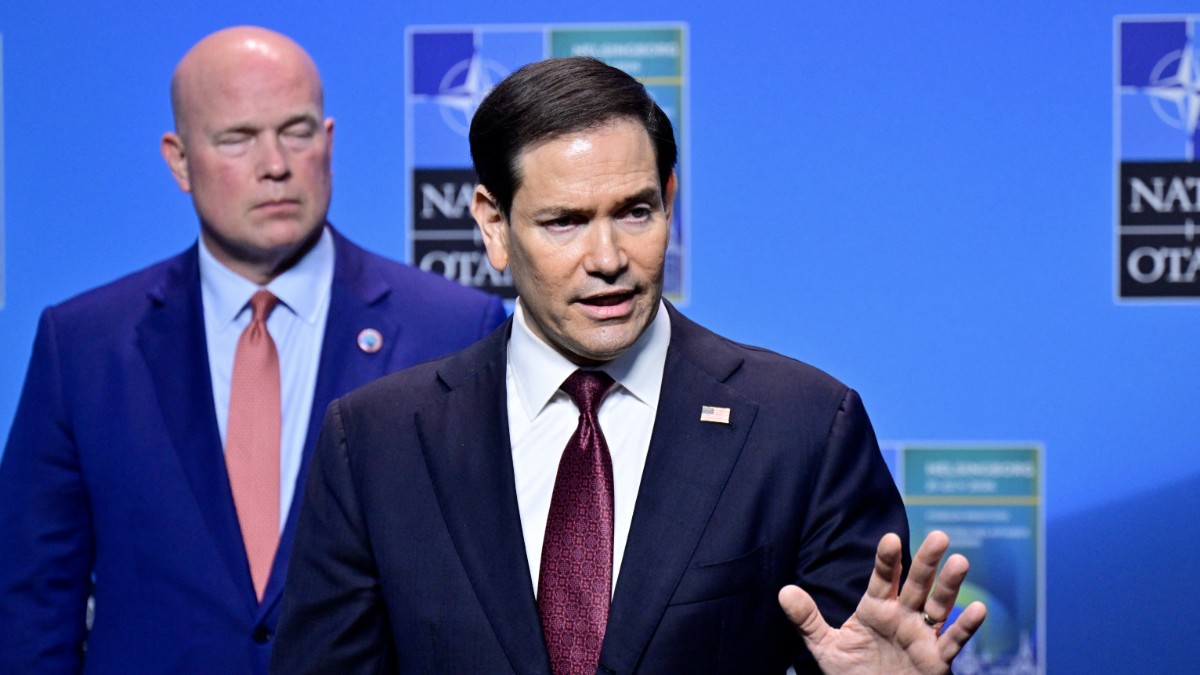 Marco Rubio walks up to reporters and drops Iran bombshell at NATO conference