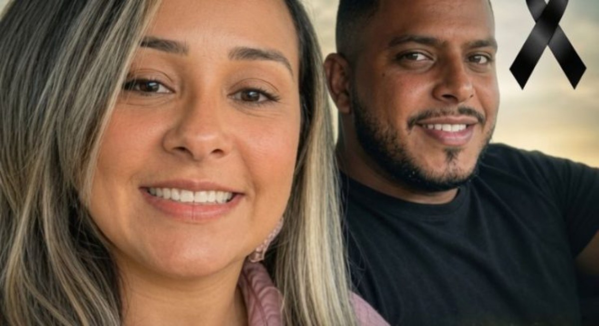 Missing couple portrait with black ribbon memorial symbol