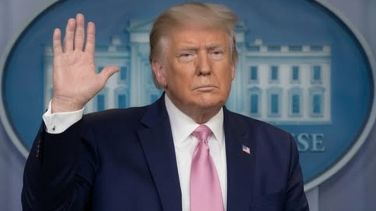 ABC News stops live show to break huge Trump news with man in suit waving at podium