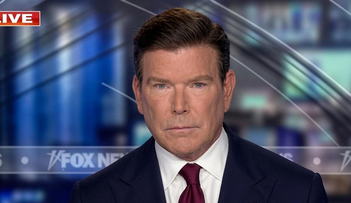 Professional news anchor ( broadcaster ) during live Fox News television broadcast