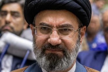 Major update on possible US-Iran deal to end war showing Iranian official at news conference