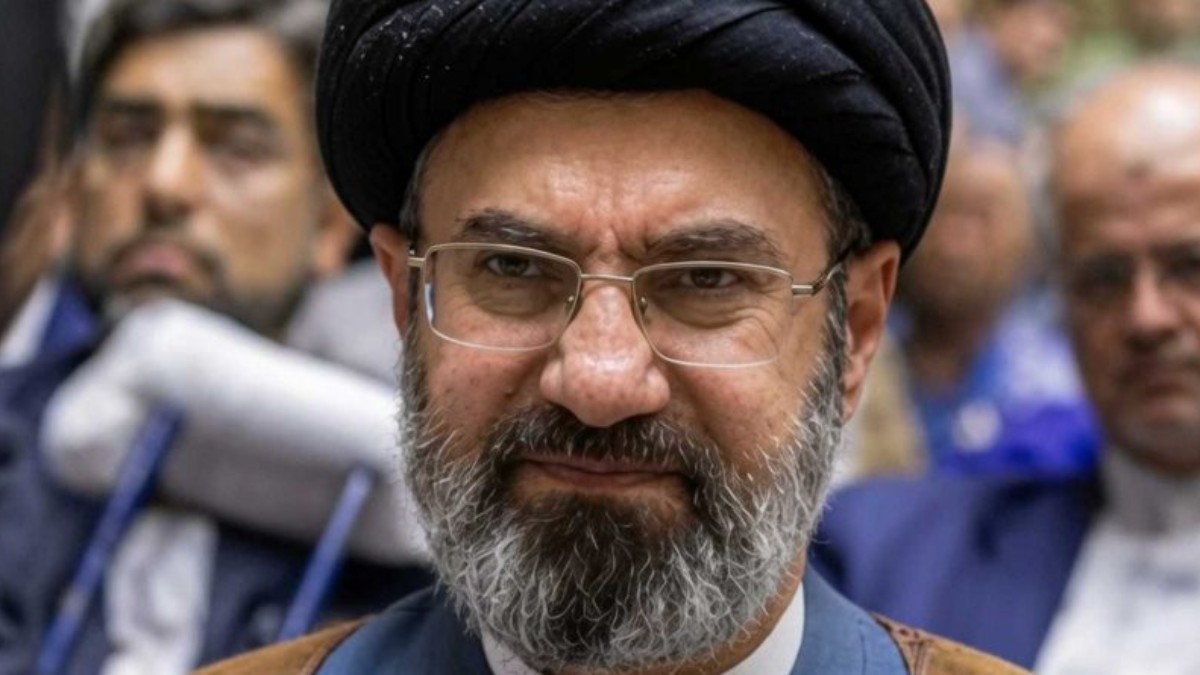 Major update on possible US-Iran deal to end war showing Iranian official at news conference