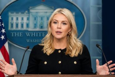 Karoline Leavitt discusses maternity leave policy at White House podium